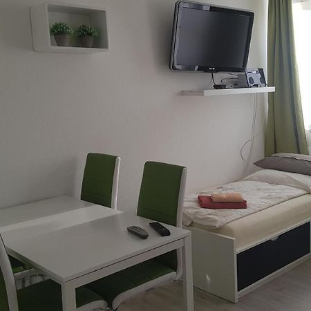 Sonniges Modernes Appartement Hoehenberg Cologne Luaran gambar