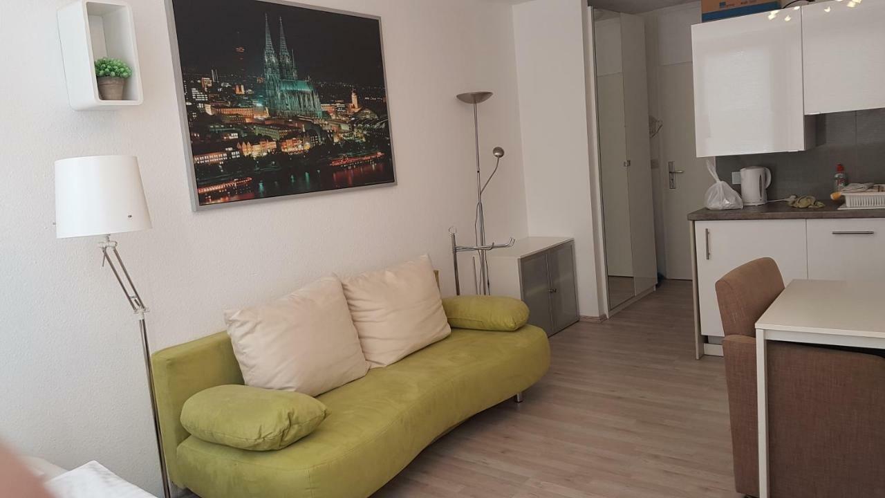 Sonniges Modernes Appartement Hoehenberg Cologne Luaran gambar