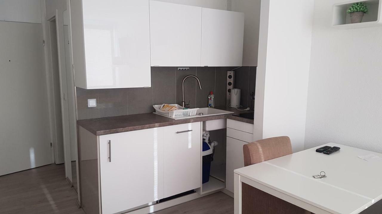 Sonniges Modernes Appartement Hoehenberg Cologne Luaran gambar