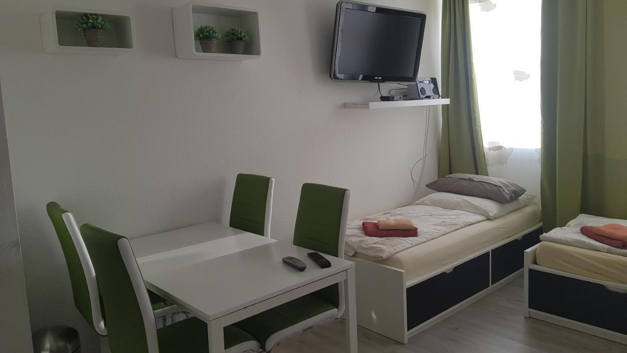 Sonniges Modernes Appartement Hoehenberg Cologne Luaran gambar