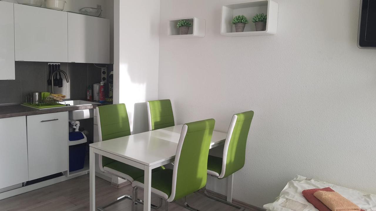 Sonniges Modernes Appartement Hoehenberg Cologne Luaran gambar